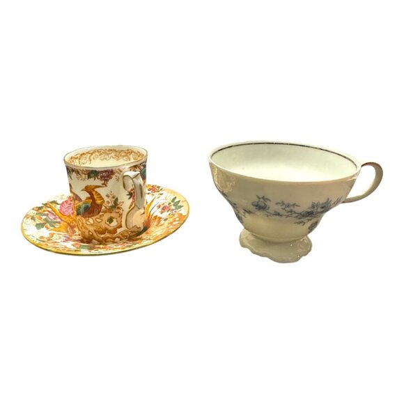 Royal Crown Derby Olde Avesbury Bone China Tea Cup & Saucer Set - Picture 10 of 13